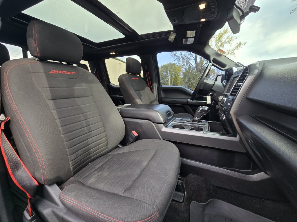 Used 2018 Ford F150 XLT w/ Equipment Group 302A Luxury AWD/4WD image 23