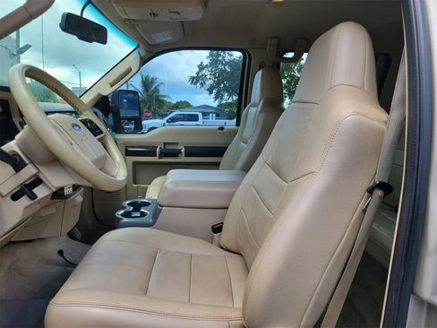 Used 2008 Ford F250 Lariat image 13