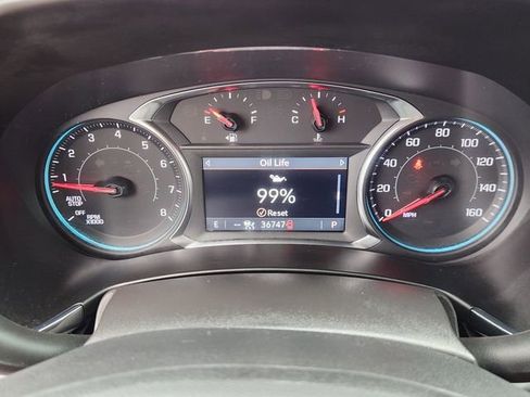 Used 2024 Chevrolet Equinox RS FWD image 15