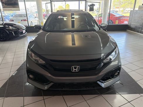 Used 2019 Honda Civic EX image 3