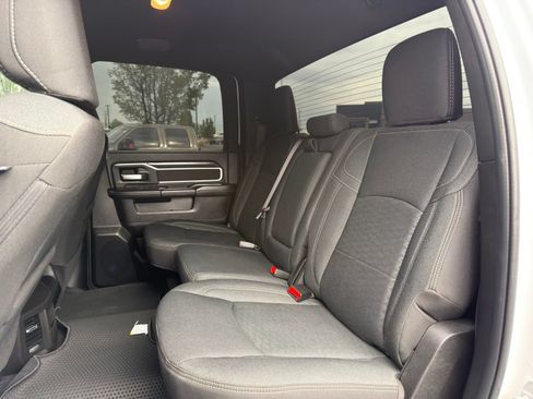 Used 2025 RAM 2500 Big Horn AWD/4WD image 27