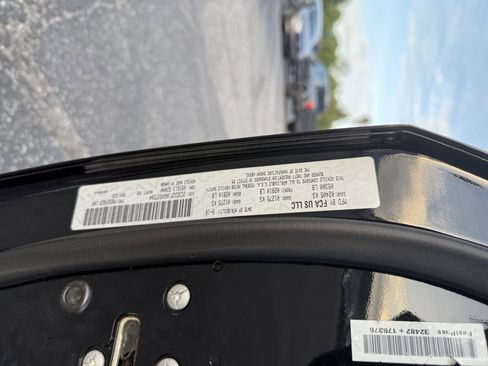 Used 2016 Dodge Challenger R/T Scat Pack image 23