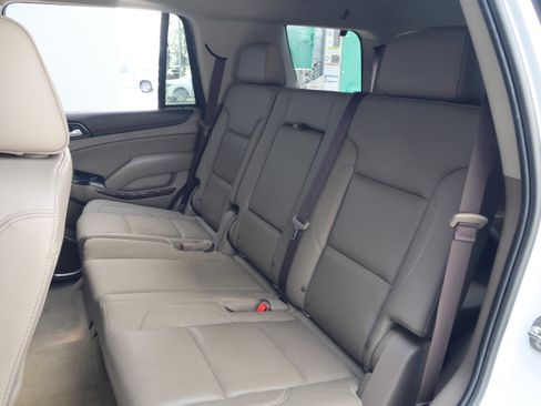 Used 2018 GMC Yukon SLT w/ Open Road Package image 40