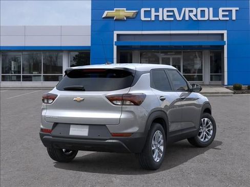 New 2026 Chevrolet TrailBlazer LS w/ LS Convenience Package FWD image 4