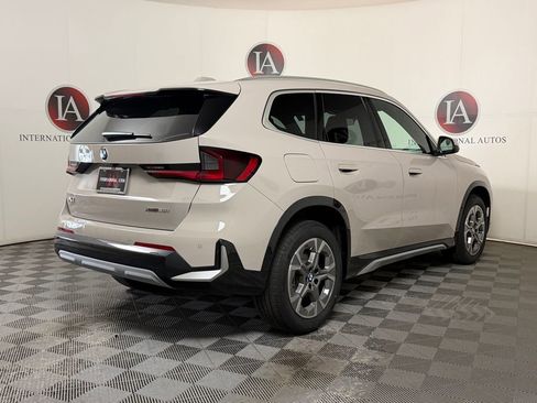 New 2026 BMW X1 xDrive28i w/ Technology Package AWD/4WD image 7