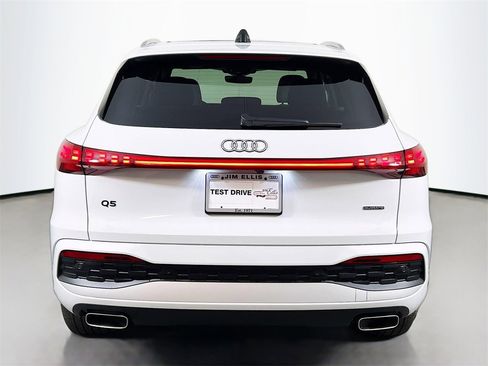 New 2025 Audi Q5 Premium Plus image 6