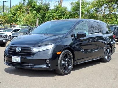 Certified 2023 Honda Odyssey Sport