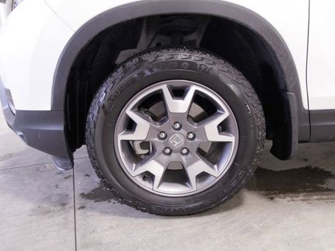Certified 2022 Honda Passport TrailSport image 11