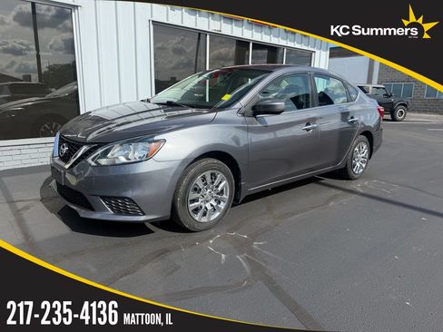 Used 2017 Nissan Sentra SV FWD image 1