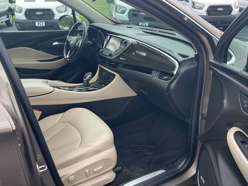 Used 2019 Buick Envision Premium AWD/4WD image 28