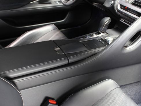 Used 2018 Lexus LC 500 Coupe image 36