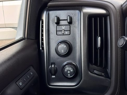 Used 2019 Chevrolet Silverado 2500 LTZ w/ Duramax Plus Package AWD/4WD image 36
