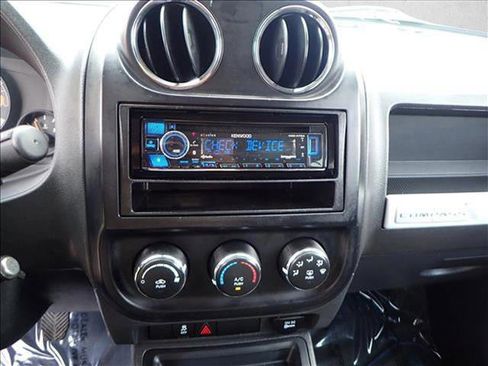 Used 2017 Jeep Compass Sport image 14