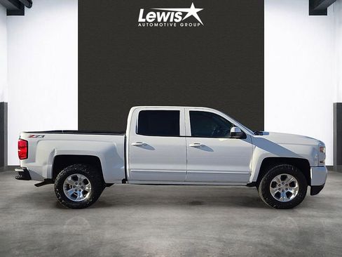 Used 2017 Chevrolet Silverado 1500 LT w/ All Star Edition AWD/4WD image 5