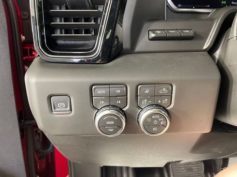 Used 2026 GMC Sierra 1500 AT4 w/ AT4 Premium Package AWD/4WD image 13