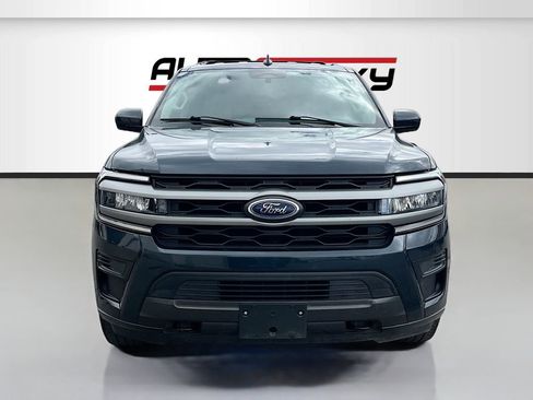 Used 2023 Ford Expedition Max XLT AWD/4WD image 2
