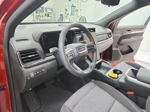 Used 2026 GMC Terrain Elevation w/ Technology Package II FWD image 18