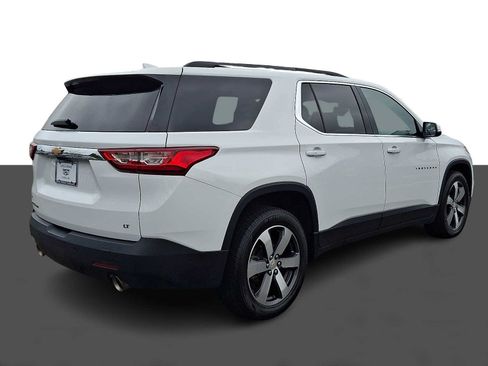 Used 2021 Chevrolet Traverse LT w/ LT Premium Package AWD/4WD image 6