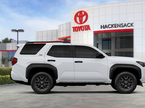 Used 2026 Toyota 4Runner SR5 RWD image 12