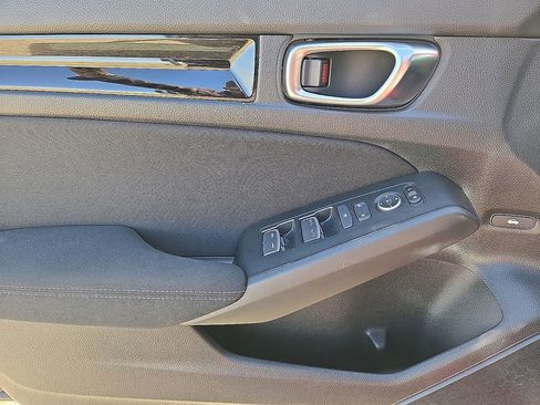 Used 2025 Honda Civic Sport Touring image 21