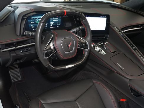 Used 2024 Chevrolet Corvette Z06 w/ Stealth Interior Trim Package RWD image 8
