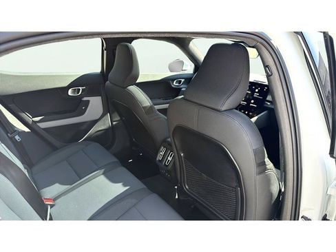 Used 2024 Polestar Polestar 2 AWD/4WD image 17