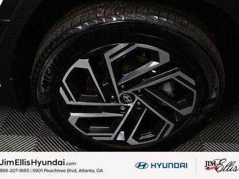 Certified 2025 Hyundai Tucson Limited image 40