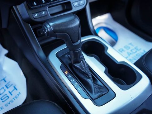 Used 2021 Chevrolet Colorado ZR2 AWD/4WD image 32