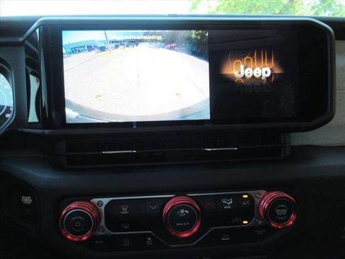 Certified 2024 Jeep Wrangler Sport AWD/4WD image 26
