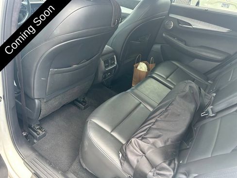 Used 2019 INFINITI QX50 Essential w/ Sensory Package AWD/4WD image 17