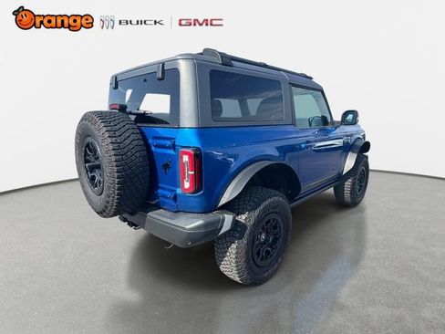 Used 2021 Ford Bronco First Edition AWD/4WD image 3
