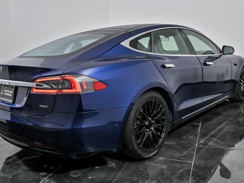 Used 2016 Tesla Model S 75D image 10