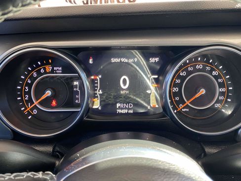 Used 2020 Jeep Gladiator Overland w/ Trailer Tow Package image 24