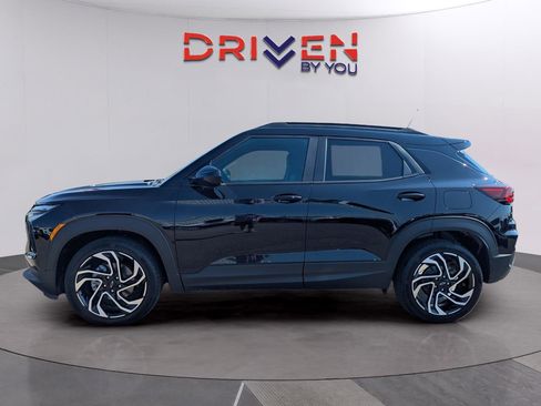 New 2026 Chevrolet TrailBlazer RS w/ Convenience Package image 2