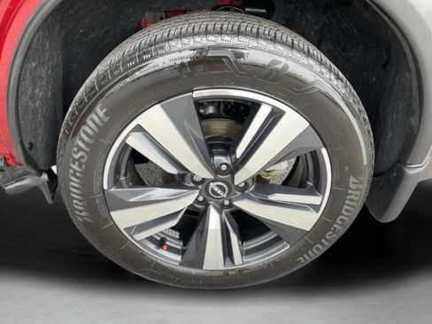 Used 2023 Nissan Rogue SL w/ SL Premium Package FWD image 31