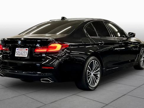 Used 2021 BMW 530e image 12