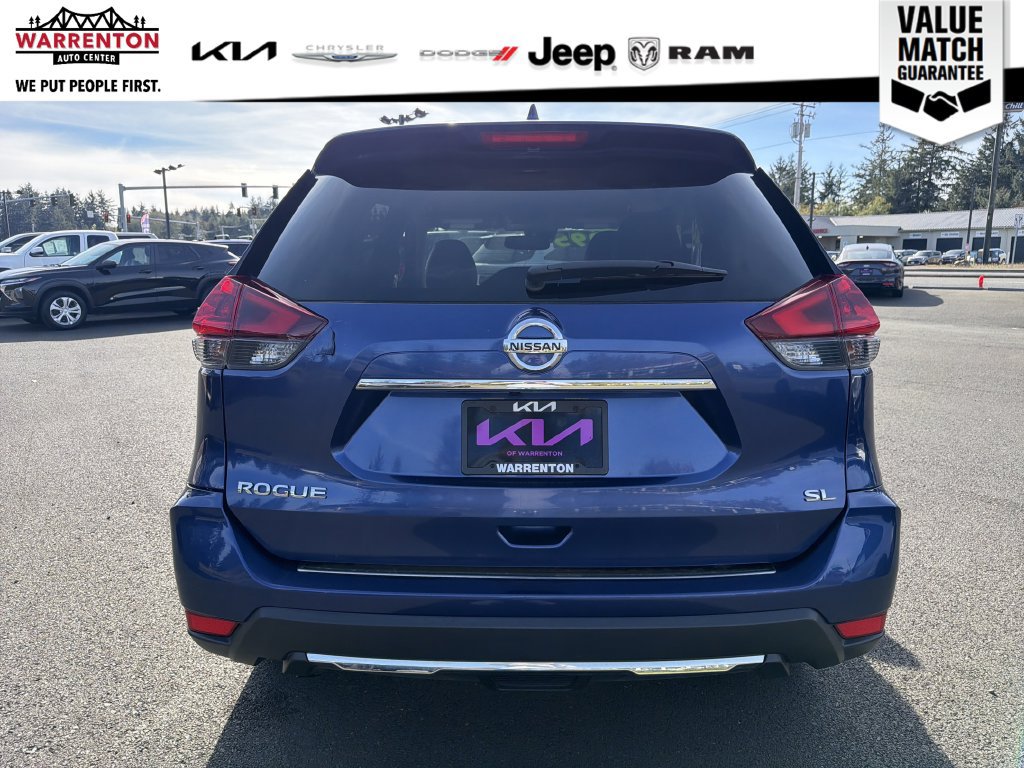Used 2018 Nissan Rogue SL FWD image 5