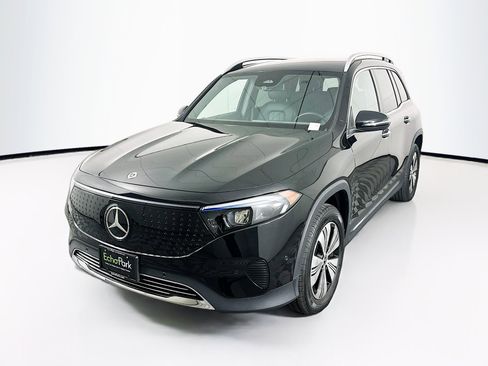 Used 2024 Mercedes-Benz EQB 250+ image 3