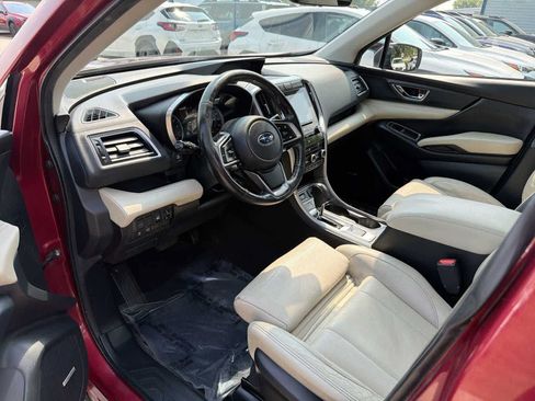 Used 2019 Subaru Ascent Limited w/ Popular Package #2 AWD/4WD image 2