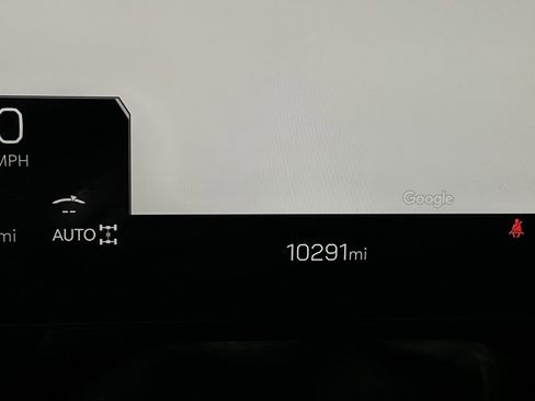 Used 2025 GMC Yukon XL Denali image 19