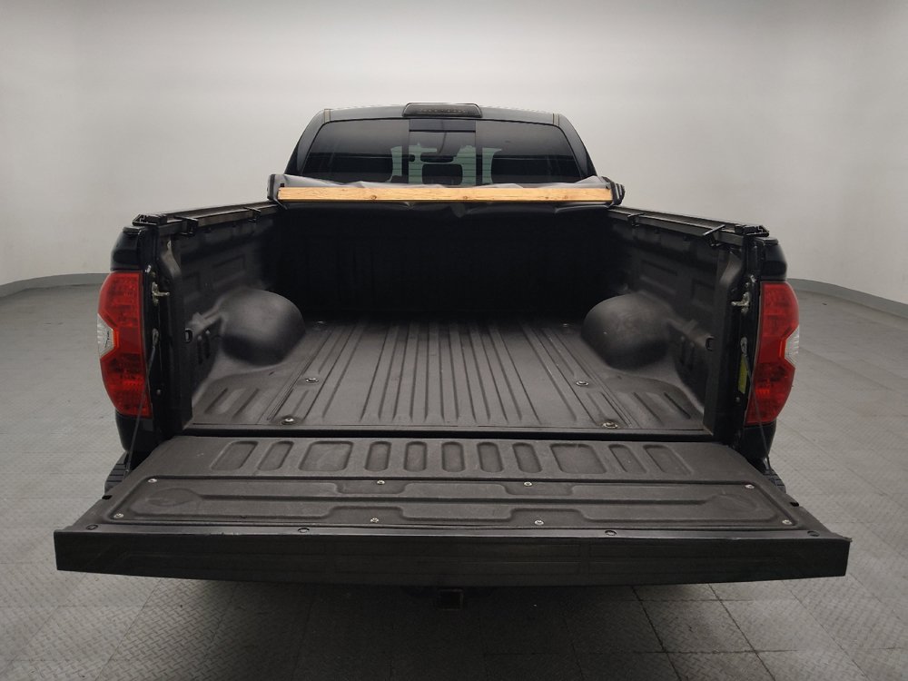 Used 2018 Toyota Tundra SR5 w/ SR5 Upgrade Package RWD image 29