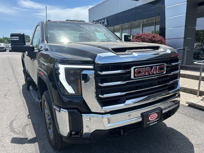 New 2026 GMC Sierra 2500 SLE w/ SLE Convenience Package