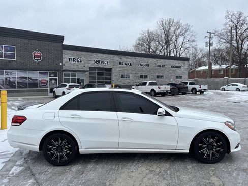 Used 2016 Mercedes-Benz E 350 4MATIC Sedan image 2