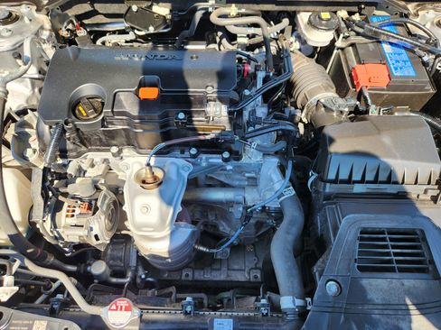 Certified 2024 Honda Civic Sport image 17