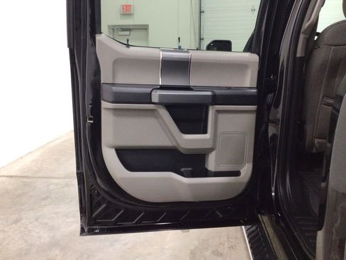 Used 2020 Ford F150 XLT w/ Equipment Group 302A Luxury image 20