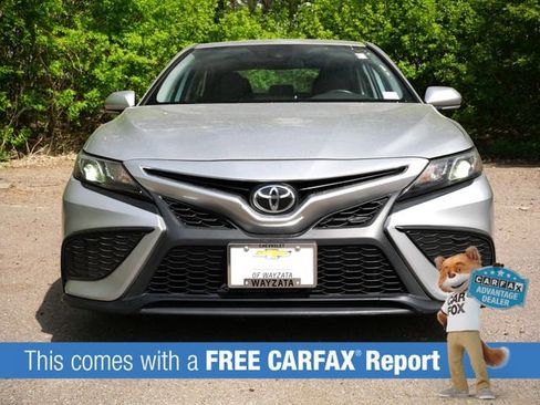 Used 2024 Toyota Camry SE w/ Cold Weather Package AWD/4WD image 2