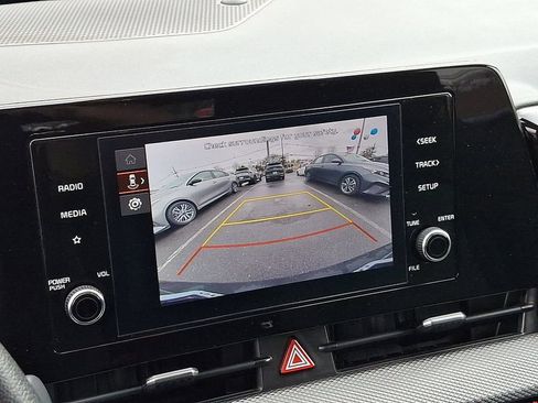 Used 2023 Kia Sportage LX image 18