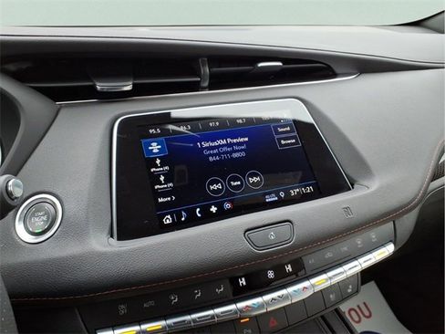 Used 2019 Cadillac XT4 Sport image 17