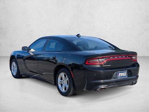 Used 2023 Dodge Charger SXT RWD image 7