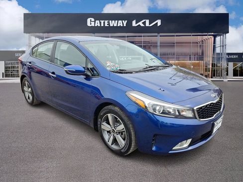 Used 2018 Kia Forte S w/ S Technology Plus Package FWD image 1